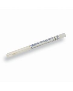 Ecouvillon en tube plastique.